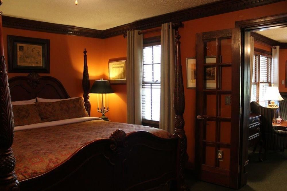 Williamsburg Sampler B & B 外观 照片